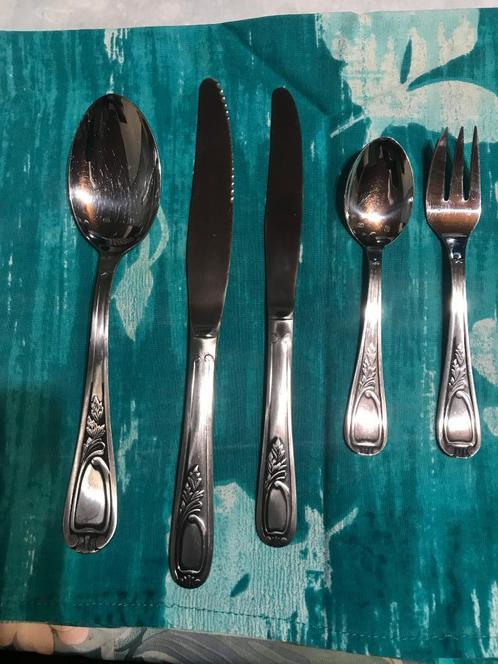VOLLEDIGE SERVICE VOOR 12 PERSONEN - BESTEK VAN 18/8 ROESTVR, Huis en Inrichting, Keuken | Bestek, Nieuw, Inox of Chroom, Vaatwasserbestendig