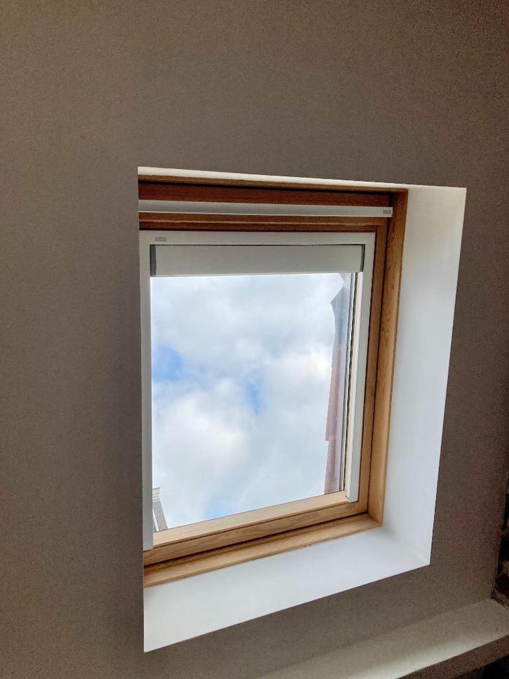 DSL MK04 Velux luifel op zonne-energie, Doe-het-zelf en Bouw, Glas en Ramen, Nieuw, Ophalen