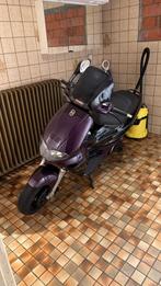 Gilera runner 187cc stage 3, Fietsen en Brommers, Ophalen, Zo goed als nieuw, Benzine, Gilera