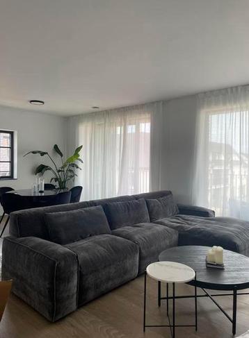 Grote grijze zetel 6pers met lounge beschikbaar voor biedingen