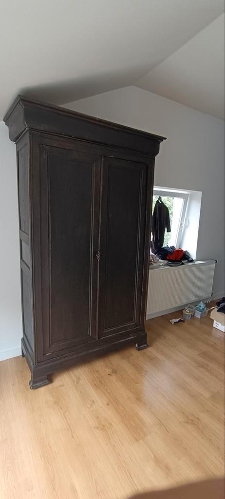 Belle armoire ancienne, Antiquités & Art, Antiquités | Meubles | Armoires, Enlèvement ou Envoi