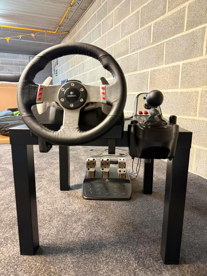 Logitech g27 (stuur, pedalen, shifter en handrem), Consoles de jeu & Jeux vidéo, Consoles de jeu | Autre, Utilisé, Enlèvement