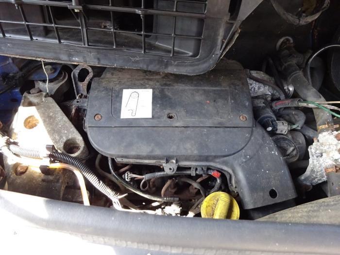 Motor van een Opel Vivaro, Auto-onderdelen, Motor en Toebehoren, Opel, Gebruikt, 3 maanden garantie, Ophalen of Verzenden