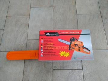 Powertech kettingzaag beschikbaar voor biedingen