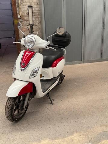 Sym fiddle III 125cc avec 2000km, 125 cm³, Comme neuf, Enlèvement, Fiddle