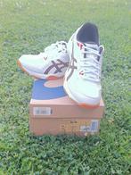 À vendre – Asics Gel-Rocket 10 neuves – Pointure 42 – 29€, Sport en Fitness, Basketbal, Ophalen, Nieuw, Schoenen