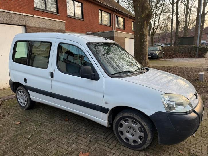 Camionette Peugot 1.4i Benzine, Autos, Citroën, Particulier, Berlingo, Essence, Euro 3, 3 portes, Boîte manuelle, Blanc, Enlèvement