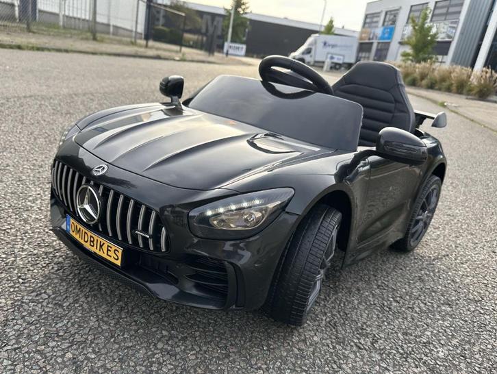 Mercedes-Benz GT-R AMG zwart 12V Afstandsbediening, MP3, AUX, Kinderen en Baby's, Speelgoed | Buiten | Voertuigen en Loopfietsen