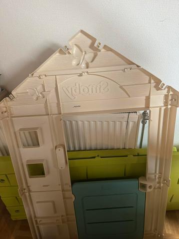 Smoby kinderhuisje te koop beschikbaar voor biedingen