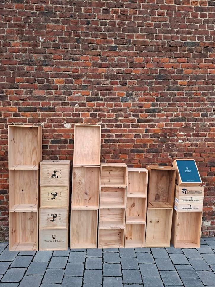 ⚠️⚠️  Caisse à vin bois au choix 5€6€7€8€9€10€12€ voir liste, Maison & Meubles, Armoires | Commodes, Enlèvement