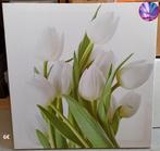 Witte tulpen op canvas, Enlèvement