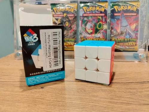 Rubik's Cube 3x3 van MOYU, Hobby en Vrije tijd, Gezelschapsspellen | Overige, Zo goed als nieuw, Verzenden