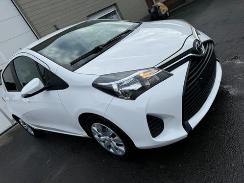 Toyota Yaris 1.0 benzine 2015 / 98.300 km, Auto's, Toyota, Bedrijf, Te koop, Yaris, ABS, Airbags, Bluetooth, Centrale vergrendeling