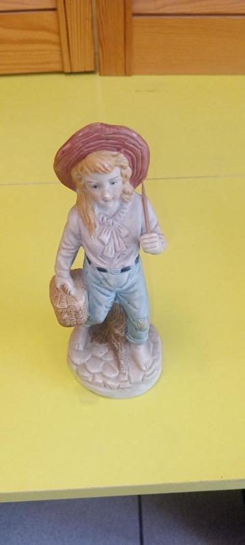 Statuette, Enlèvement