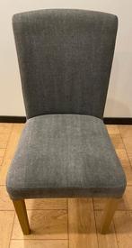 Chaise grise Juntoo, Enlèvement, Gris