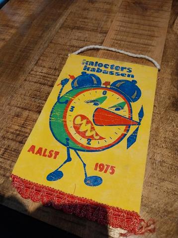 Wimpel aalst carnaval 1975 kaloeter kabassen, Enlèvement ou Envoi, Comme neuf