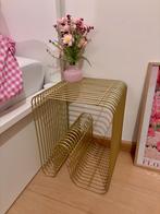 Scandinavische Multifunctionele, Kleine Bijzettafel, Ophalen, Minder dan 45 cm, Minder dan 55 cm, Metaal of Aluminium