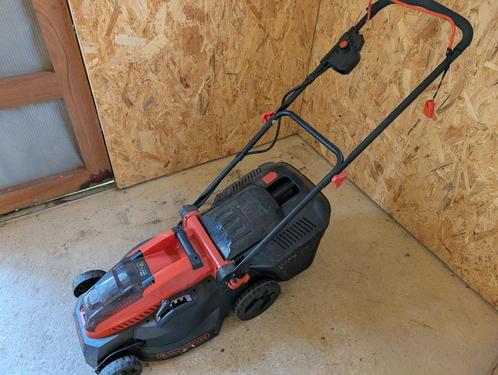 Grasmachine Accu black+decker, Tuin en Terras, Grasmaaiers, Gebruikt, Accu-grasmaaier, Elektrische starter, Opvangbak, Ophalen
