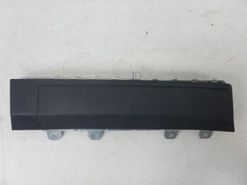 Mercedes-Benz A-Klasse W176 Knieairbag A1768600302 beschikbaar voor biedingen