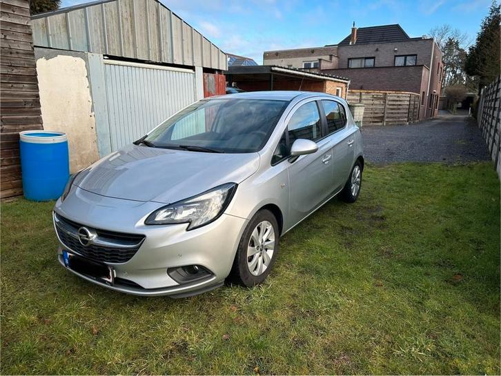 Opel Corsa 1.4 benzine - 102  000 KM, Auto's, Opel, Particulier, Corsa, Adaptieve lichten, Airconditioning, Bluetooth, Elektrische buitenspiegels