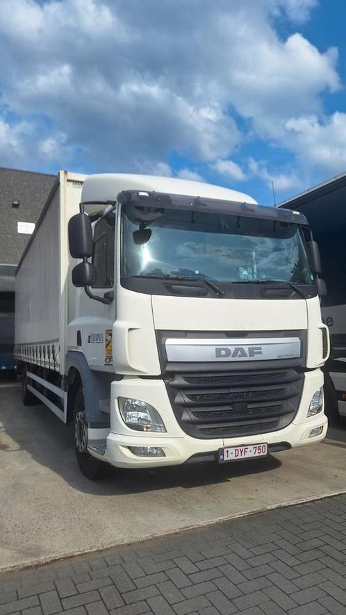 Daf CF 19T 2016, Auto's, Vrachtwagens, Bedrijf, DAF, Diesel, Euro 6, Handgeschakeld, Wit, Dealer onderhouden, BTW verrekenbaar