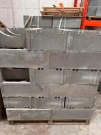 Bloc stepoc de 40 cm (largeur), Doe-het-zelf en Bouw, Ophalen, Zo goed als nieuw