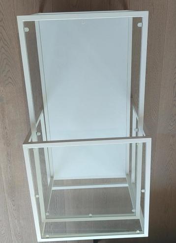 IKEA FABRIKÖR livingroom table beschikbaar voor biedingen