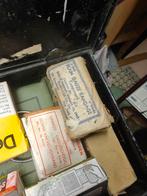 lot militaria, Ophalen