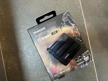 Samsung SSD 4 to T7 shield  neuf (valeur 350 euros) beschikbaar voor biedingen