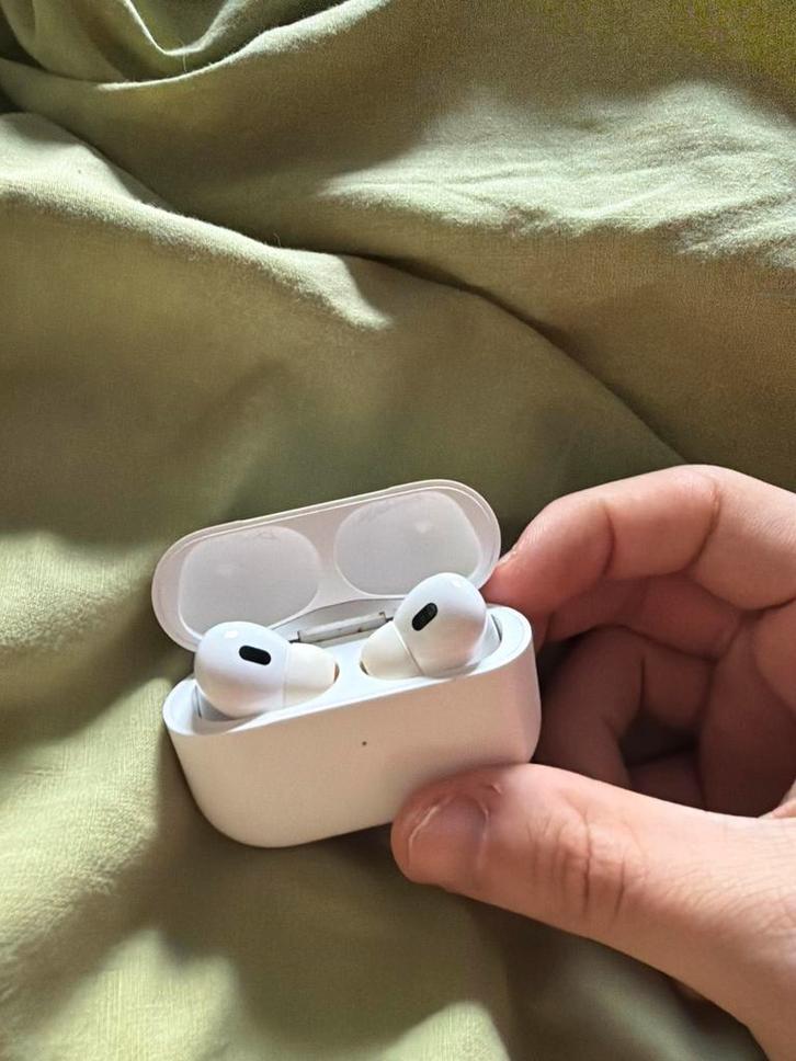 AirPods Pro 2 – Très bon état – Modèle Lightning, Telecommunicatie, Mobiele telefoons | Oordopjes, Gebruikt, Ophalen of Verzenden