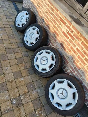 Wielen Mercedes-Benz 16" beschikbaar voor biedingen