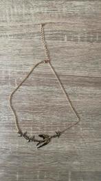 Ancien collier porte bonheur envolées d hirondelles, Comme neuf