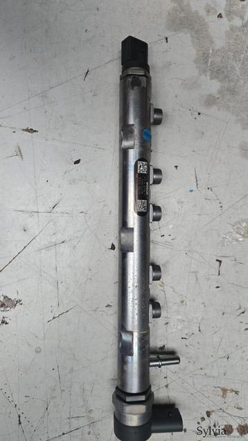 Injectie rail brandstof gallerij Bosch motorcode N47N 135385 beschikbaar voor biedingen