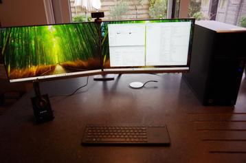 Complete Werkplek (PC, Monitor, Arm, Headset, Webcam) beschikbaar voor biedingen