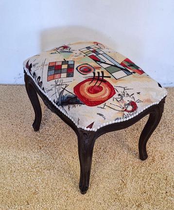 Louis XV meets Kandinsky beschikbaar voor biedingen