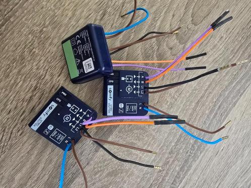 Somfy IZYMO shutter Rolluik Ontvanger io 1822660, Doe-het-zelf en Bouw, Rolluiken, Zo goed als nieuw, Grijs, Elektrische bediening