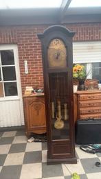 Antiek klok, Enlèvement ou Envoi