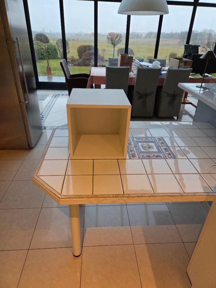 Cube mural 35x35x35, Maison & Meubles, Armoires | Armoires murales, Comme neuf, Moins de 100 cm, Moins de 150 cm, 25 à 50 cm, Enlèvement