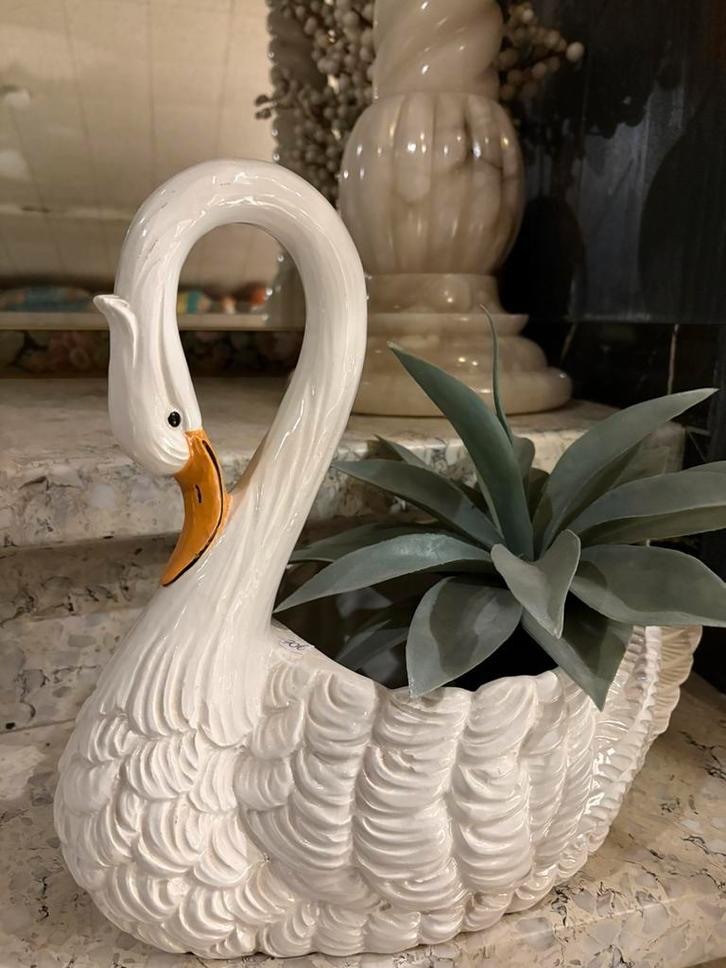 Vintage ceramic swan planter, Antiek en Kunst, Antiek | Keramiek en Aardewerk, Ophalen of Verzenden