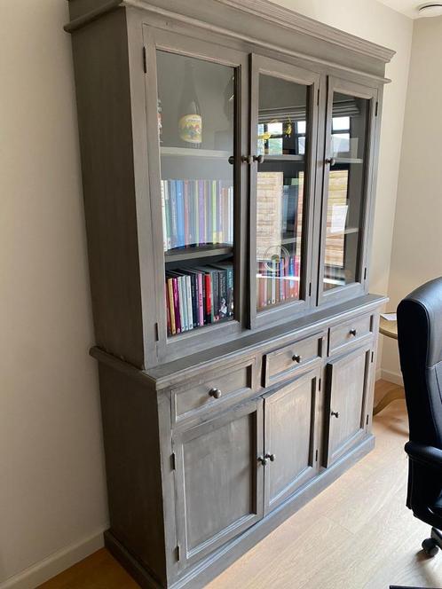 vitrinekast grijs, Huis en Inrichting, Kasten | Buffetkasten, Glas, Ophalen