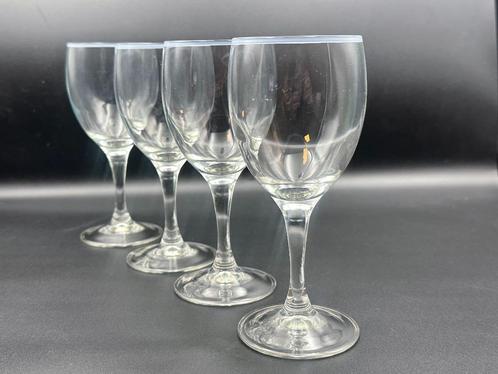 Set van 4 Vintage Luminarc Wijnglazen – Lichtblauwe Streep, Antiek en Kunst, Antiek | Glaswerk en Kristal, Ophalen of Verzenden