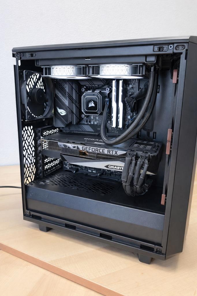 High-End Gaming PC RYX 3080 32GB RAM, Computers en Software, Desktop Pc's, Zo goed als nieuw, 4 Ghz of meer, HDD, SSD, 32 GB, Met videokaart