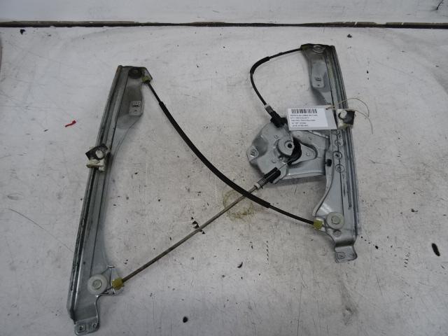 RAAMMECHANIEK LINKS VOOR Renault Clio III (BR / CR), Auto-onderdelen, Ruiten en Toebehoren, Renault, Gebruikt