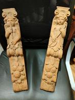 Paire de Caryatides en bois sculpté; thème musique., Ophalen