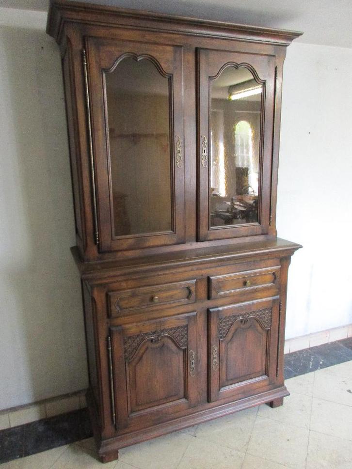 buffet massif, Maison & Meubles, Armoires | Buffets, Comme neuf, Chêne, Enlèvement