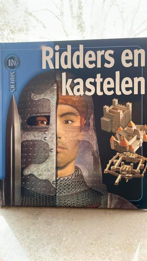 Philip Dixon - Ridders en kastelen, Livres, Livres pour enfants | Jeunesse | Moins de 10 ans, Comme neuf, Enlèvement ou Envoi