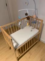 Co-sleeper/baby bed+matras, Kinderen en Baby's, Kinderkamer | Bedden, Ophalen, Matras