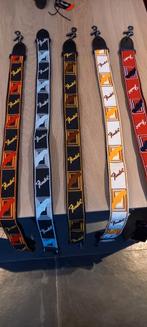 5 mooie ongebruikte fender gitaar riemen, Muziek en Instrumenten, Snaarinstrumenten | Gitaren | Bas, Ophalen