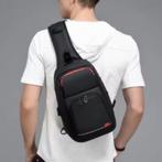 9.7 " Crossbody Schoudertas met Usb aansluiting (nieuwstaat), Handtassen en Accessoires, Tassen | Schoudertassen, Ophalen of Verzenden