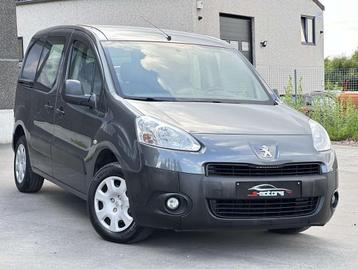 Peugeot Partner • UTILITAIRE • PROPRE • CARNET COMPLET beschikbaar voor biedingen